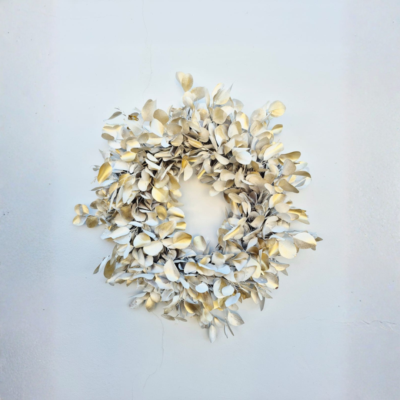 White/gold bluegum wreath
