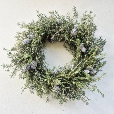 Snow/Cones Candle Wreath